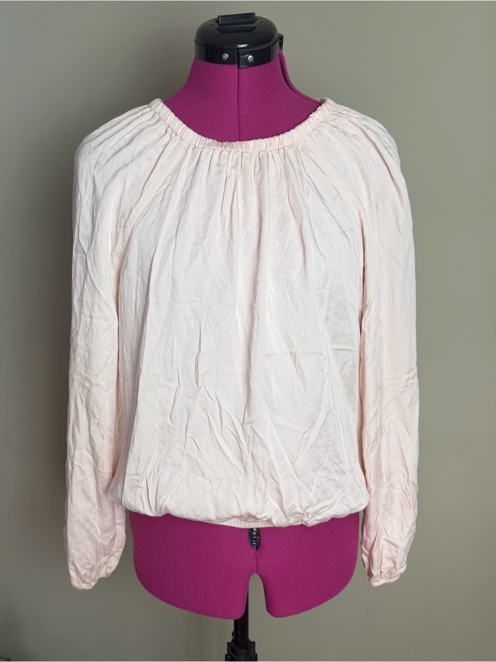 Cloth and Stone Anthropologie Light Pink Tie Back Long Sleeve Top Womens Sz M